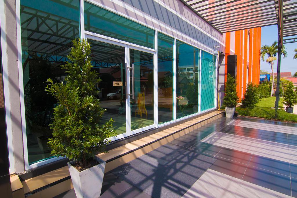 The Premium Residence ร้อยเอ็ด ภายนอก รูปภาพ